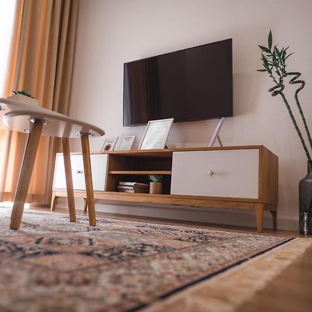 Tam Skanderbeg Square City Center Apartment No4 Τίρανα Εξωτερικό φωτογραφία