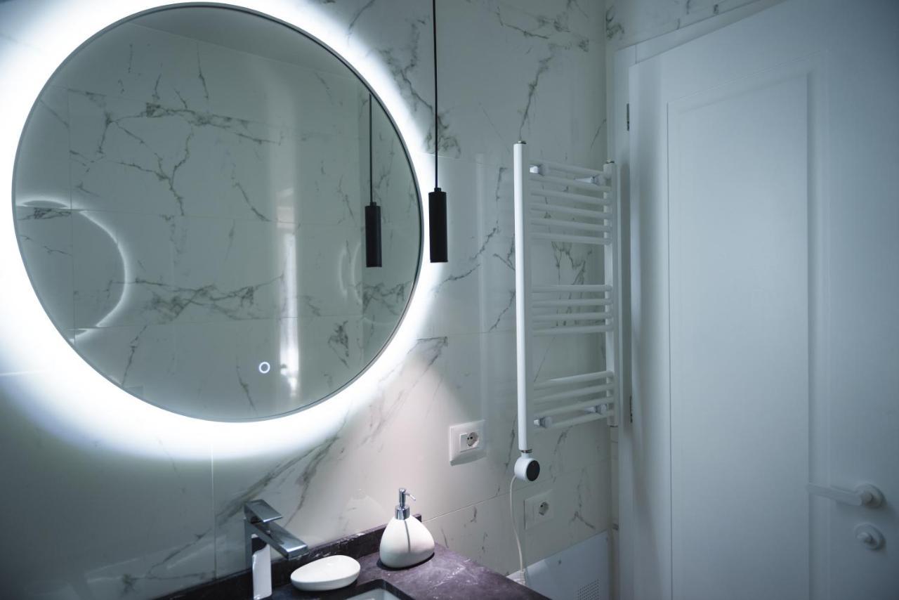 Tam Skanderbeg Square City Center Apartment No4 Τίρανα Εξωτερικό φωτογραφία