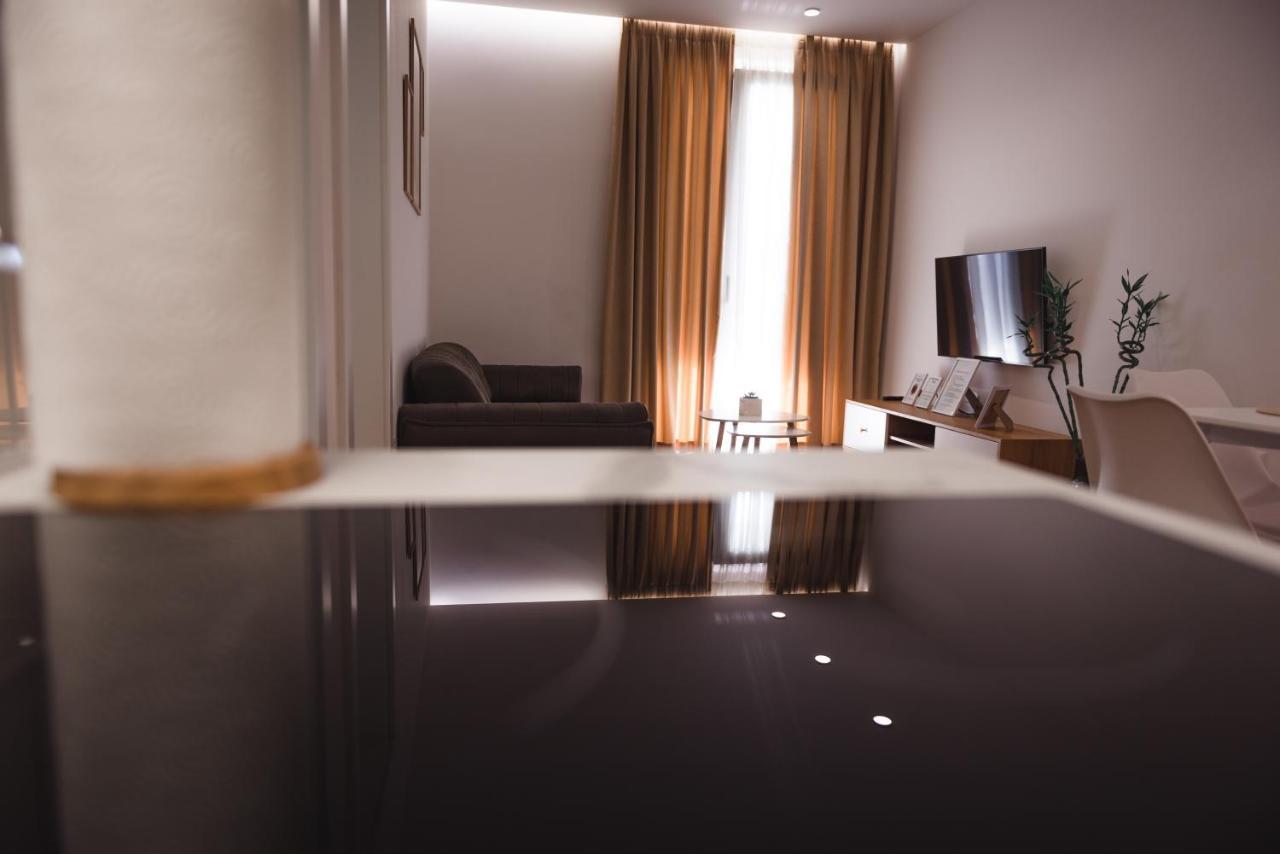 Tam Skanderbeg Square City Center Apartment No4 Τίρανα Εξωτερικό φωτογραφία