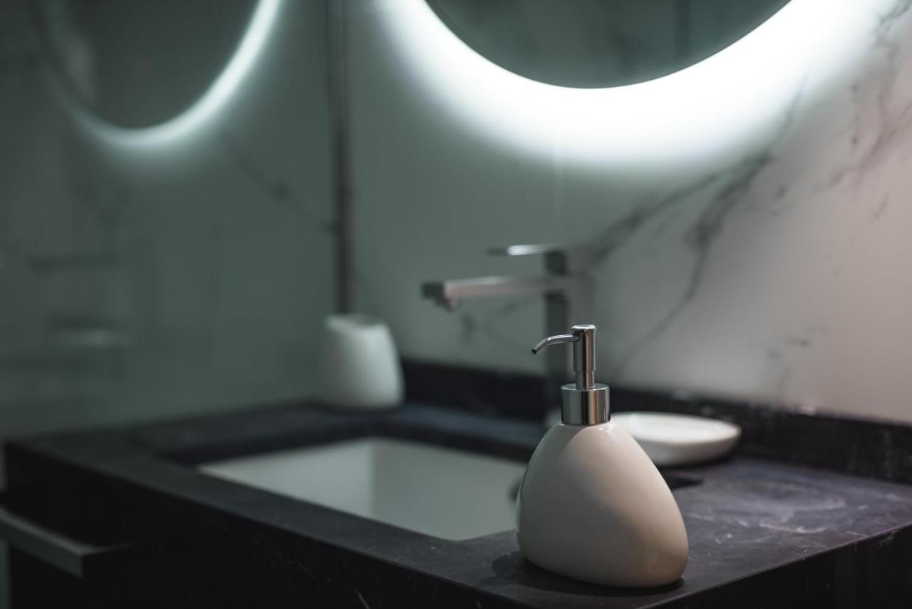 Tam Skanderbeg Square City Center Apartment No4 Τίρανα Εξωτερικό φωτογραφία
